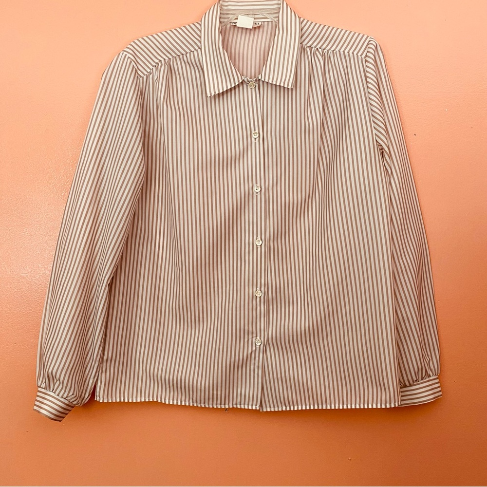 Vintage  Size 12 (M) Blouse Pembrooke Classics Stripped  Button Up  USA Made